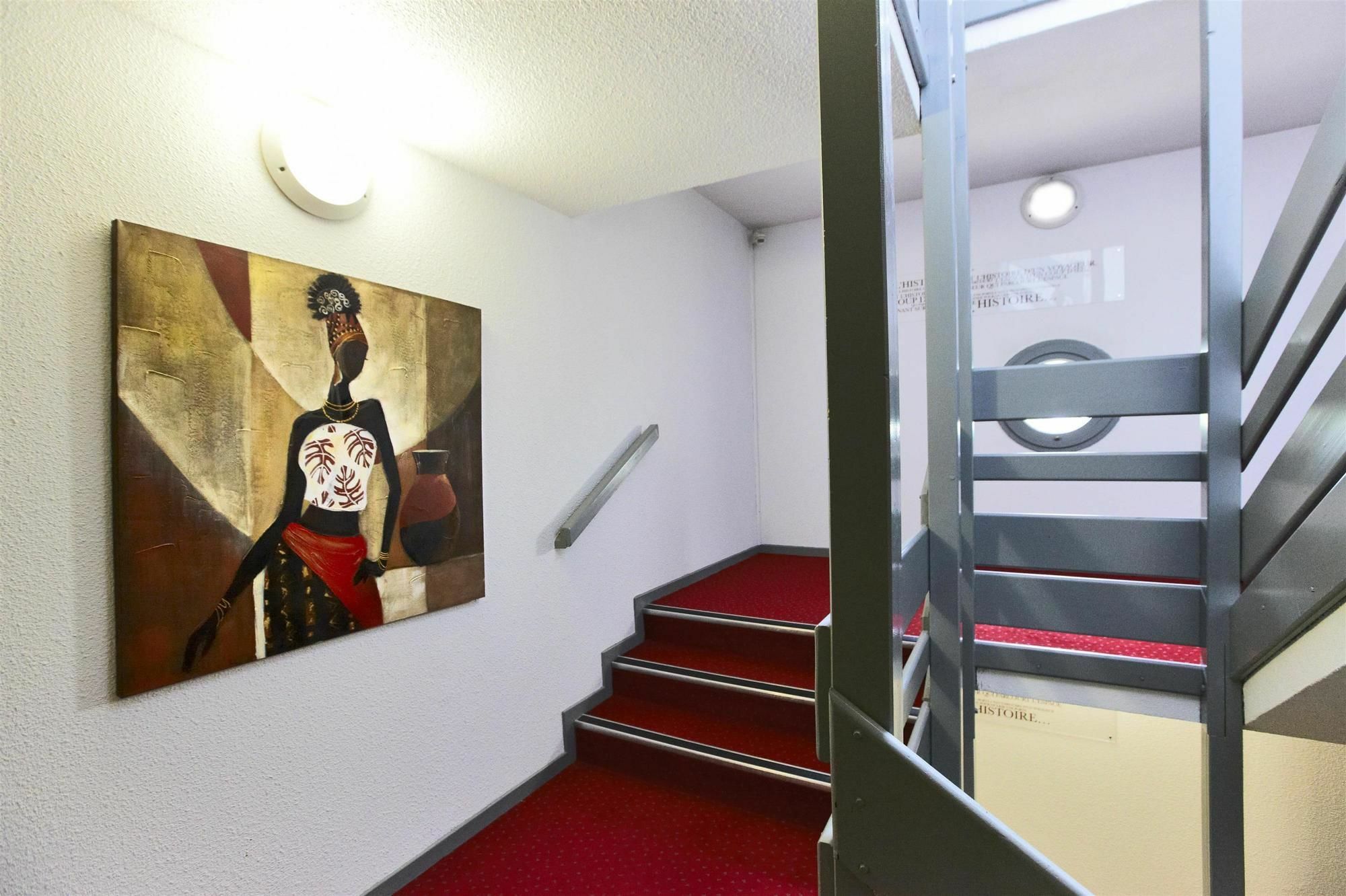 Kyriad Rouen Nord - Mont Saint Aignan エクステリア 写真